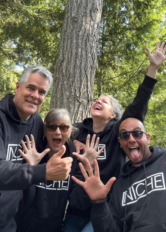 NICHE MERCH