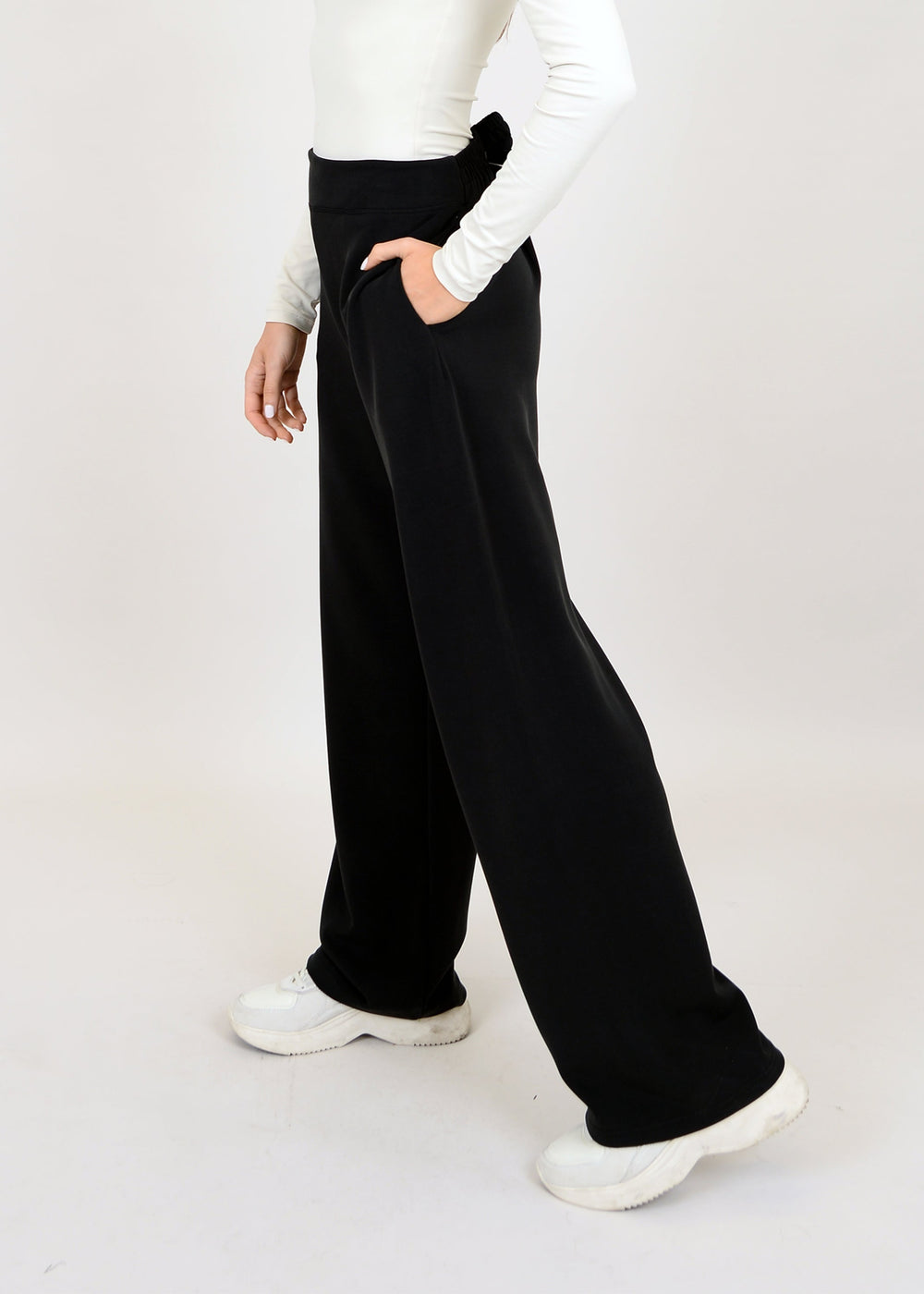 Victoria Modal Scuba Wide Leg Pant | Black Ink