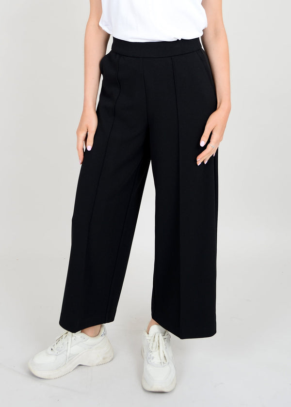 Wynia Pin Tuck Pant 
