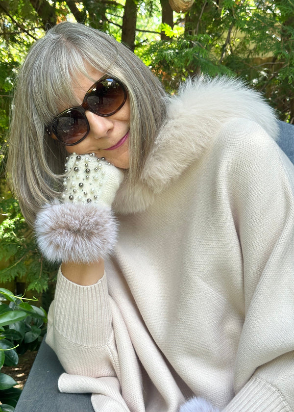 Ivory Knit Gloves
