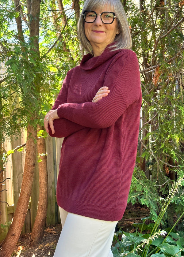 Nancy Ottoman Mocknecks