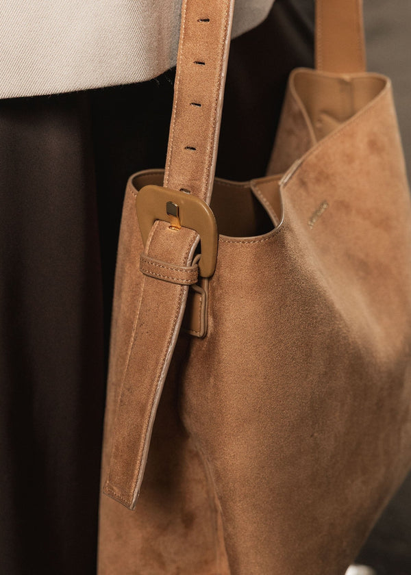 Peyton Shoulder Bag | Suede Honey