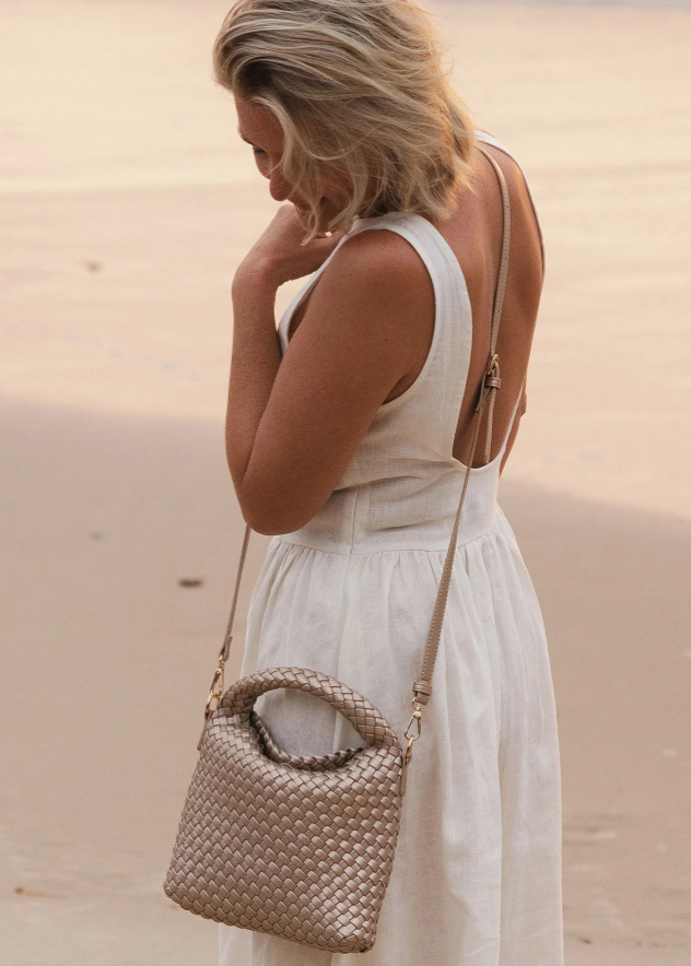 Gabby Mini Woven Crossbody Bag | Pink Champagne
