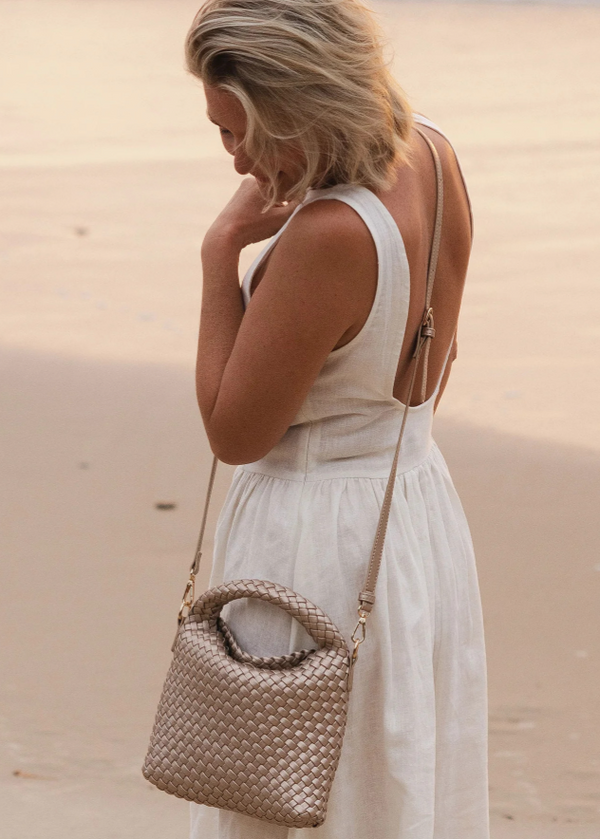 Gabby Mini Woven Crossbody Bag | Pink Champagne