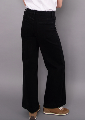 Hirana 5 Pocket Stretch Denim Pant | Black