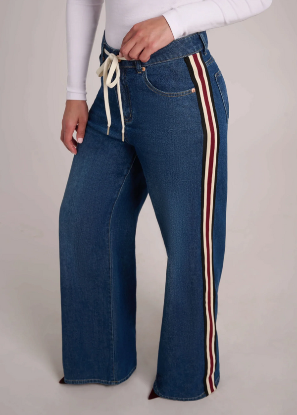 Lily Wide Leg Jeans | Carina