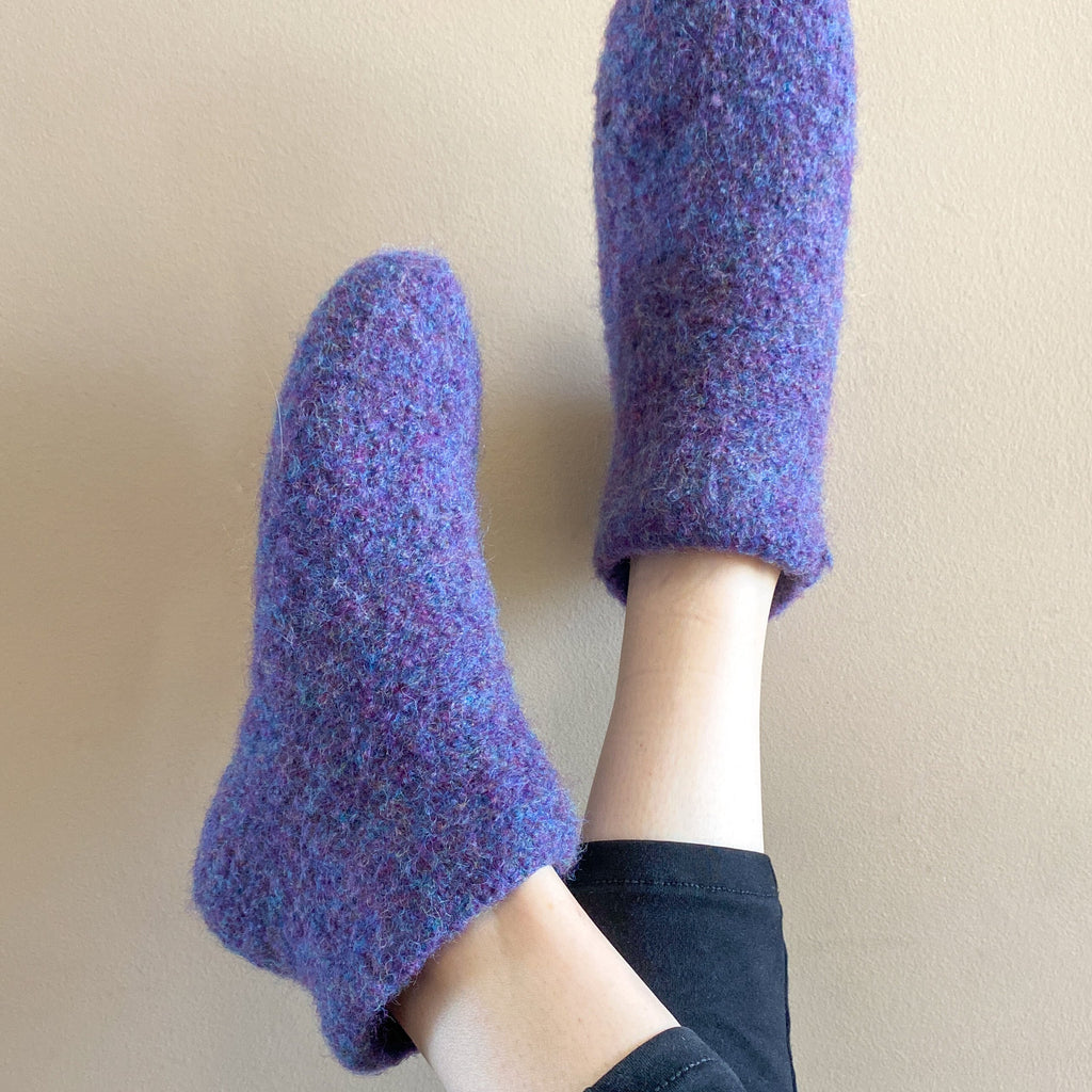 Patik Slipper Socks in 2023  Slipper socks, Anthropologie women