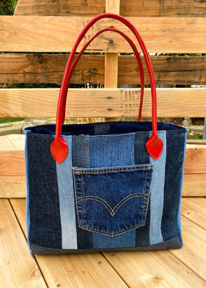 Anavi Designs - tote bag with pocket