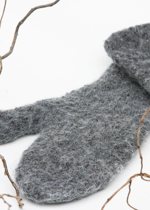 Grey - felt mittens