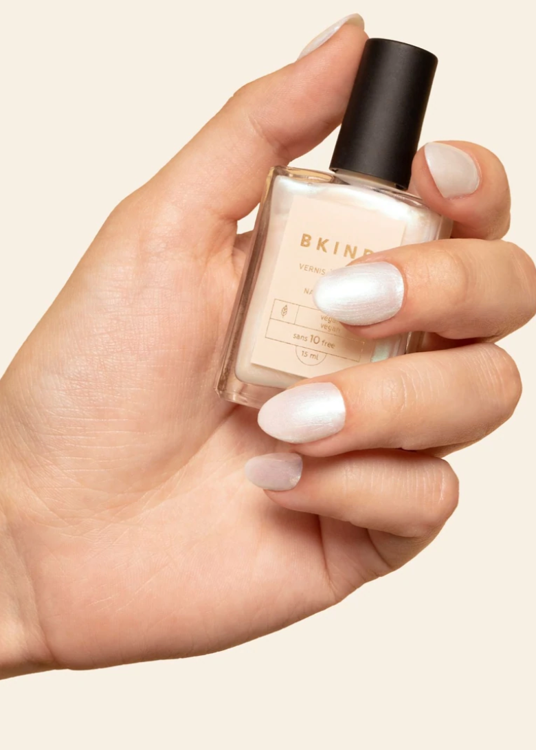Canadian Perle Nail Polish