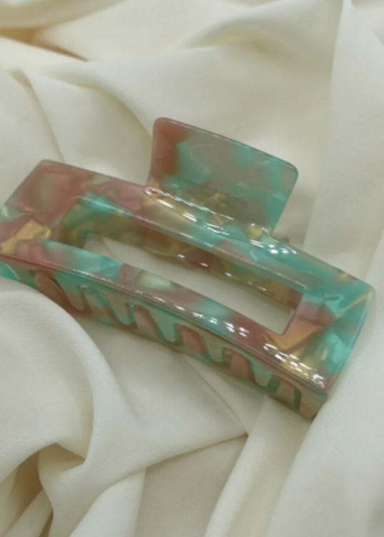 Aven Cellulose Acetate Hair Claw Clips