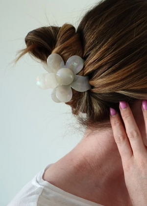 Hana Cellulose Acetate Hair Claw Clips